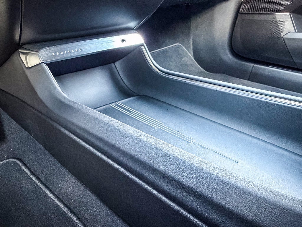 2025 Cadillac LYRIQ Sport 1