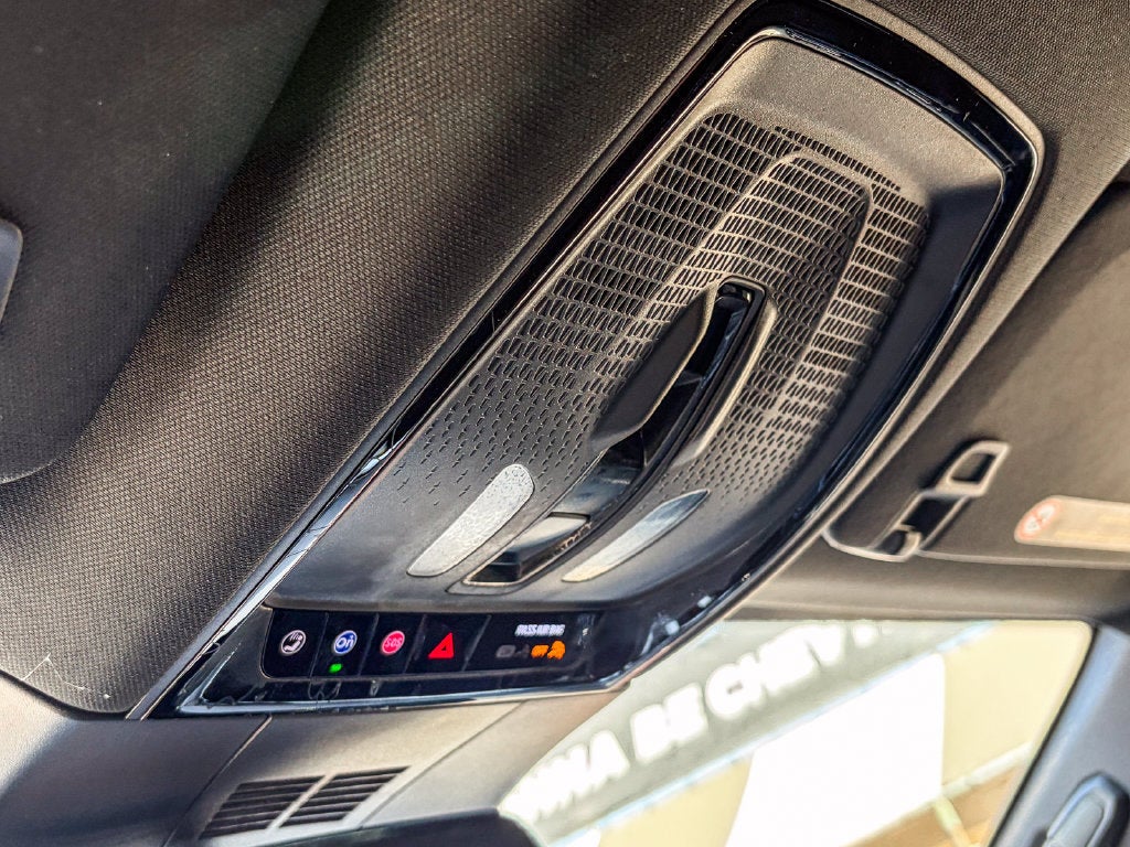 2025 Cadillac LYRIQ Sport 1
