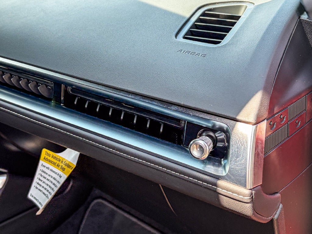 2025 Cadillac LYRIQ Sport 1