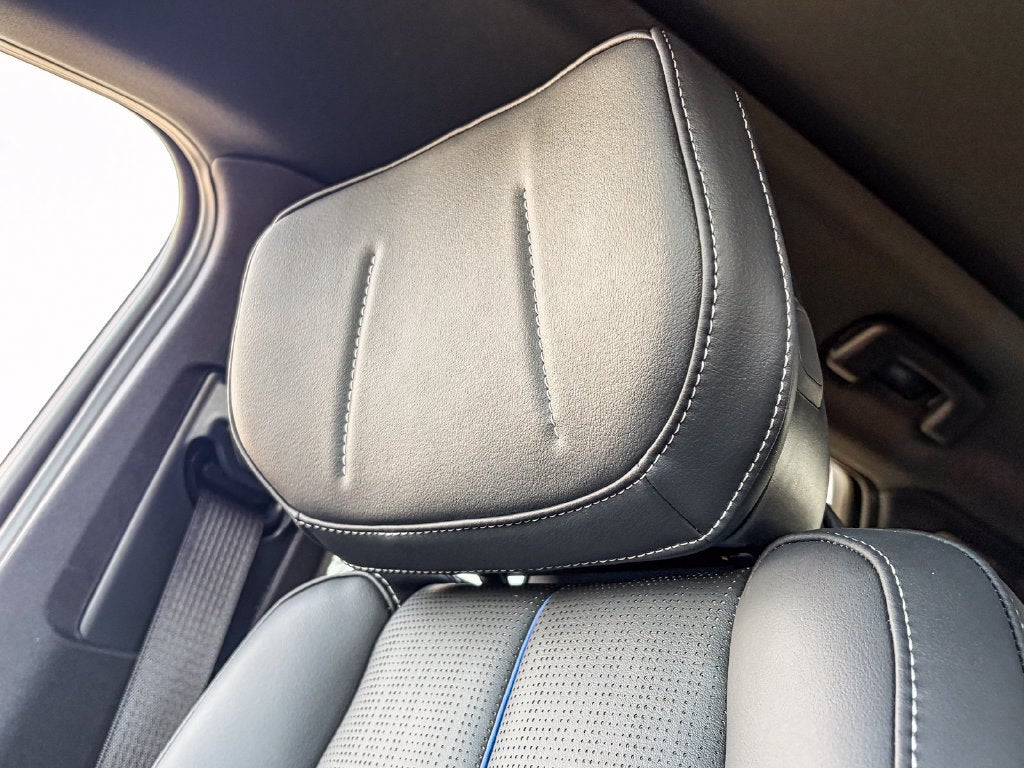 2025 Cadillac LYRIQ Sport 1