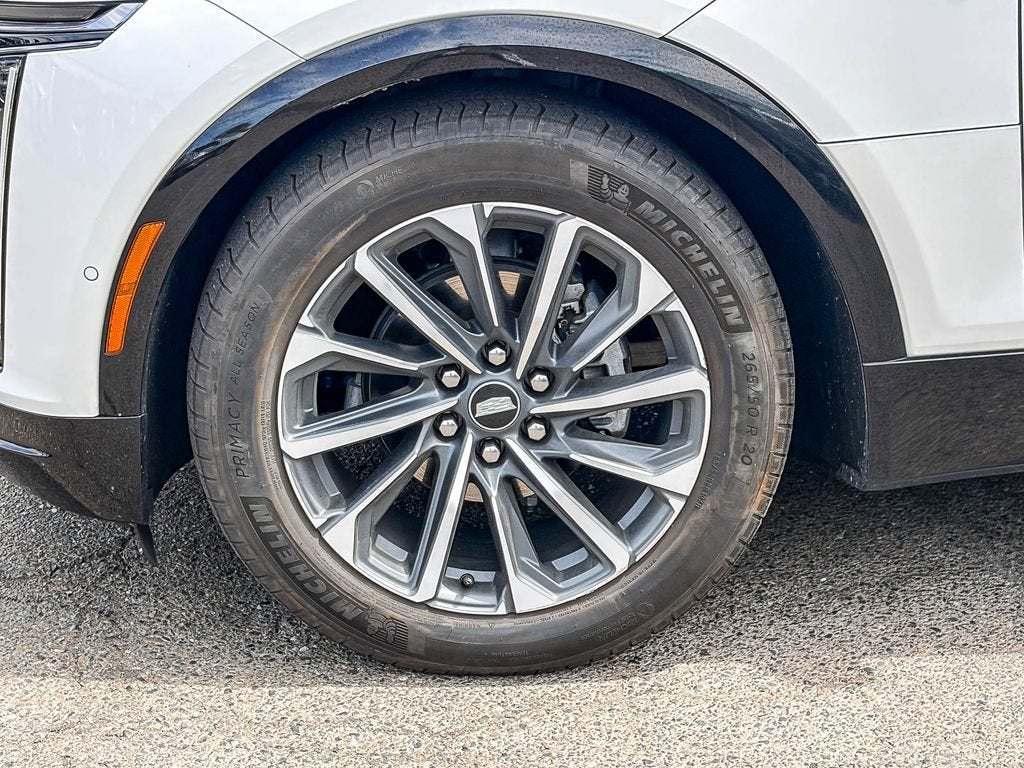 2024 Cadillac LYRIQ Sport 2