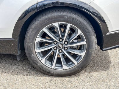 2024 Cadillac LYRIQ Sport 2