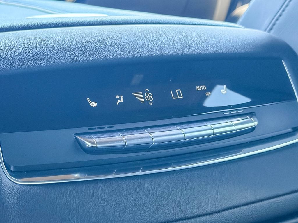2024 Cadillac Escalade Premium Luxury