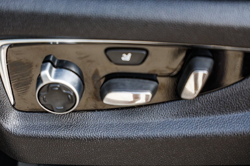 2016 Cadillac Escalade Platinum