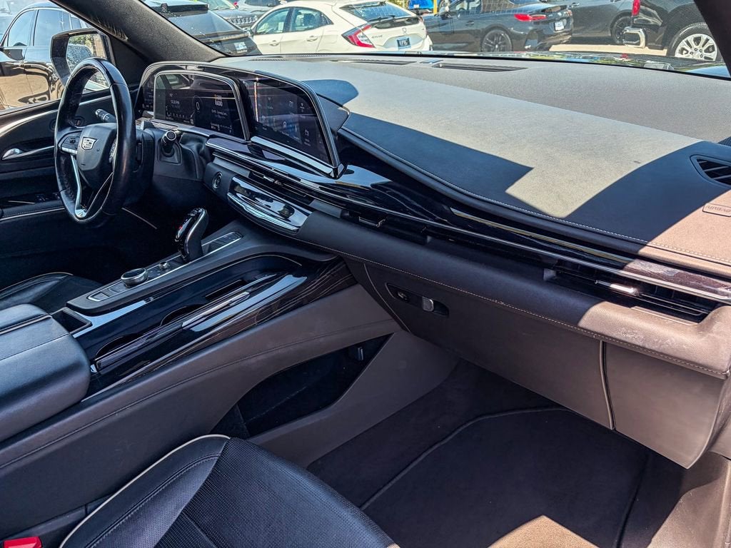 2023 Cadillac Escalade Sport