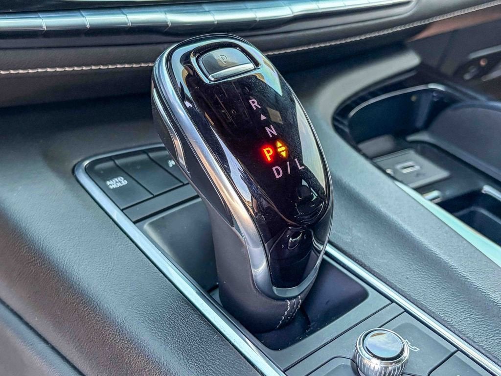 2022 Cadillac Escalade Sport