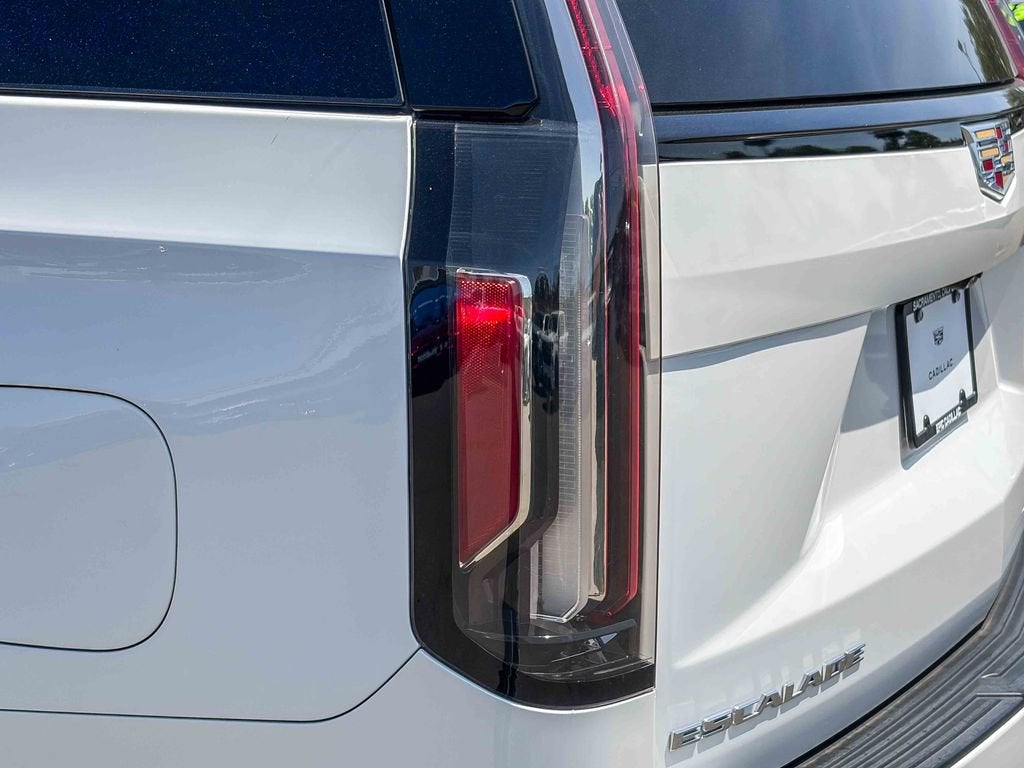 2022 Cadillac Escalade Sport