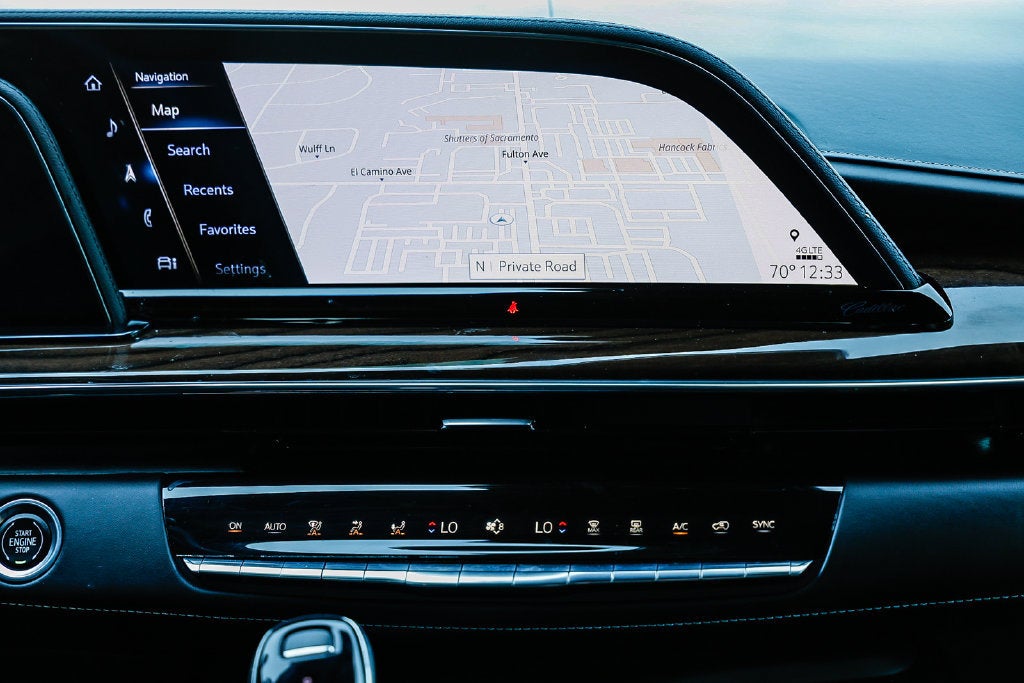 2023 Cadillac Escalade 4WD Sport Platinum