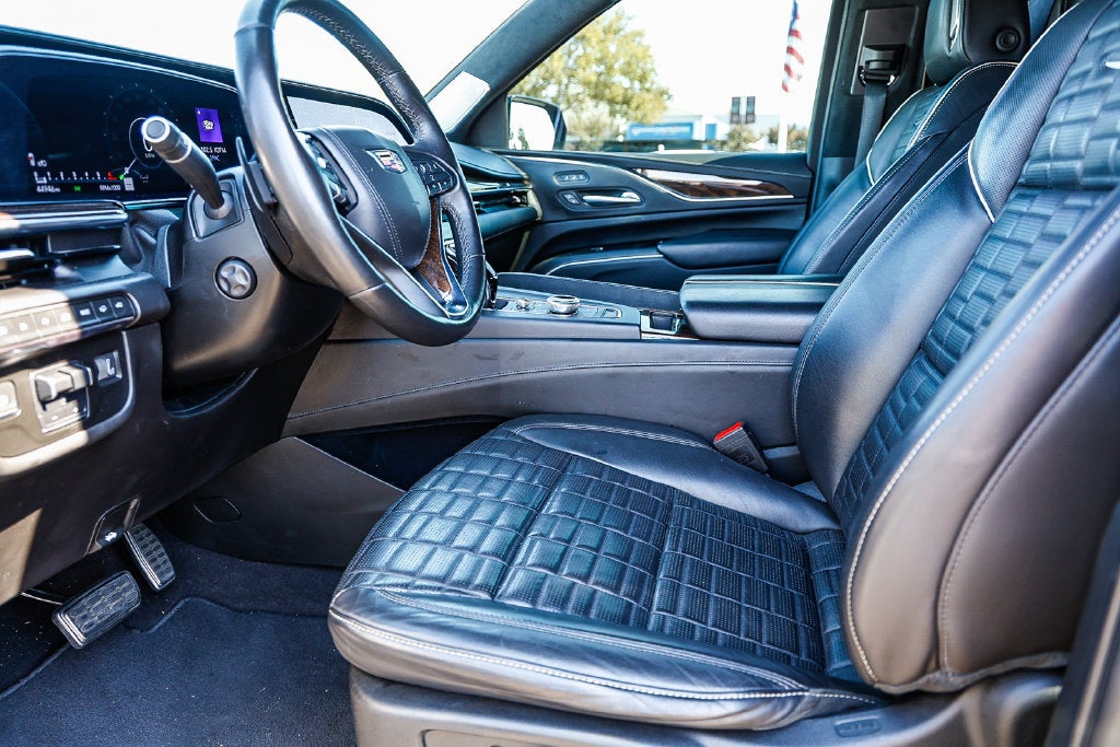 2023 Cadillac Escalade 4WD Sport Platinum