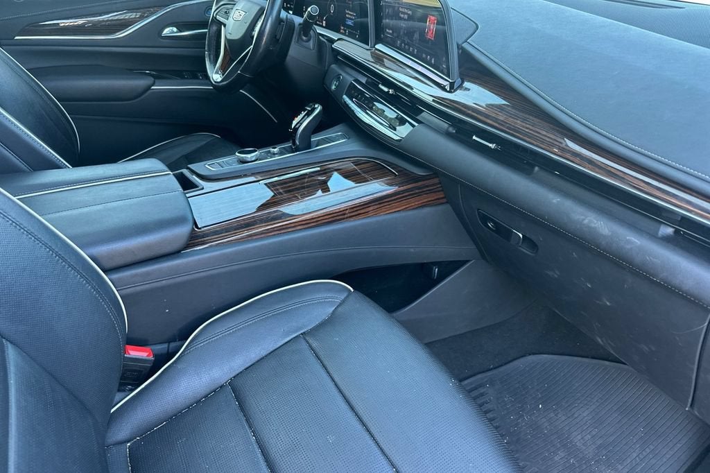 2021 Cadillac Escalade ESV Premium Luxury