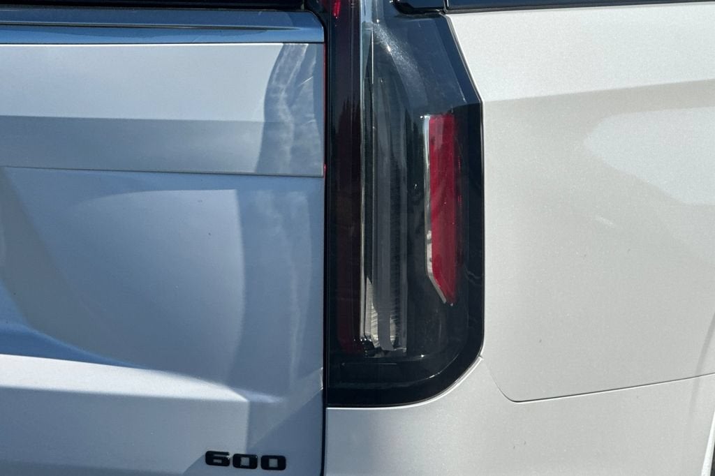 2021 Cadillac Escalade ESV Premium Luxury