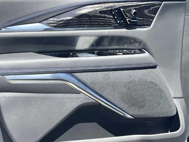 2026 Cadillac ESCALADE IQ Sport