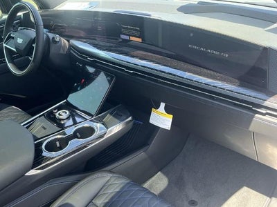 2026 Cadillac ESCALADE IQ Sport