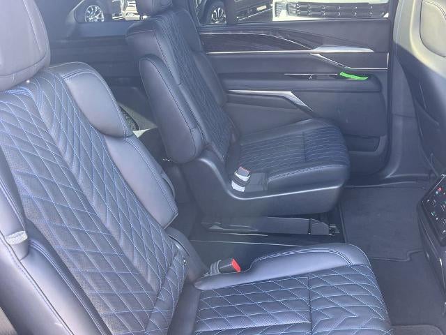 2026 Cadillac ESCALADE IQ Sport