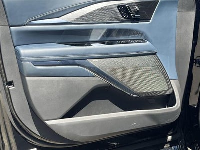 2025 Cadillac ESCALADE IQ Sport 2