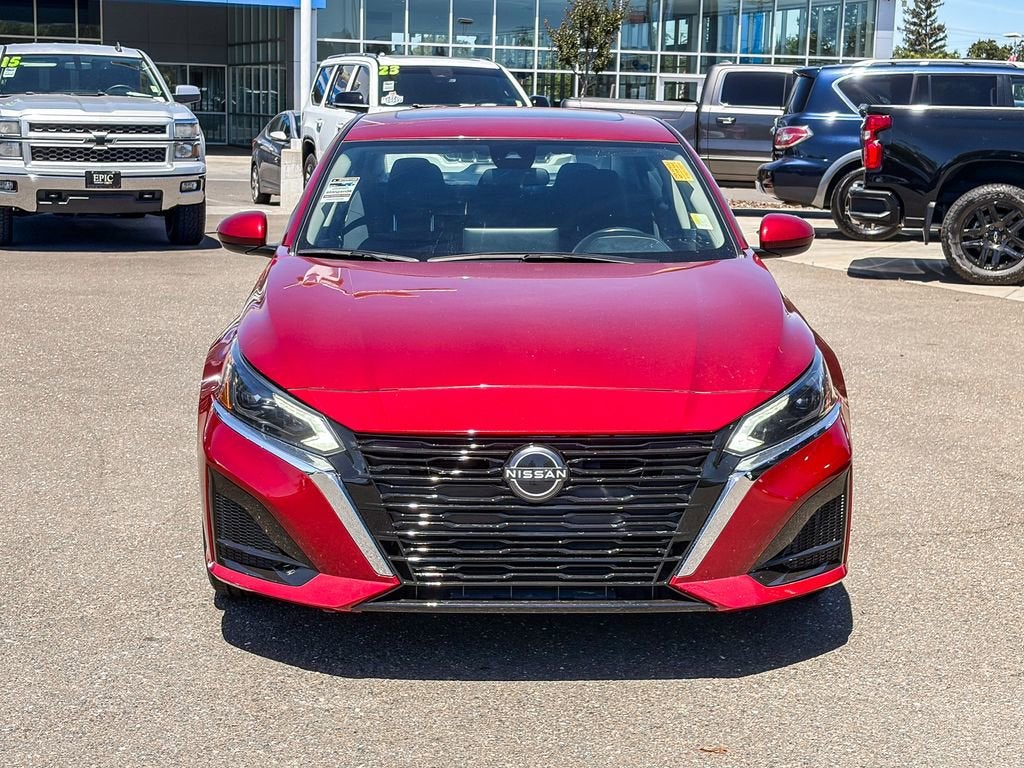 2023 Nissan Altima SV FWD