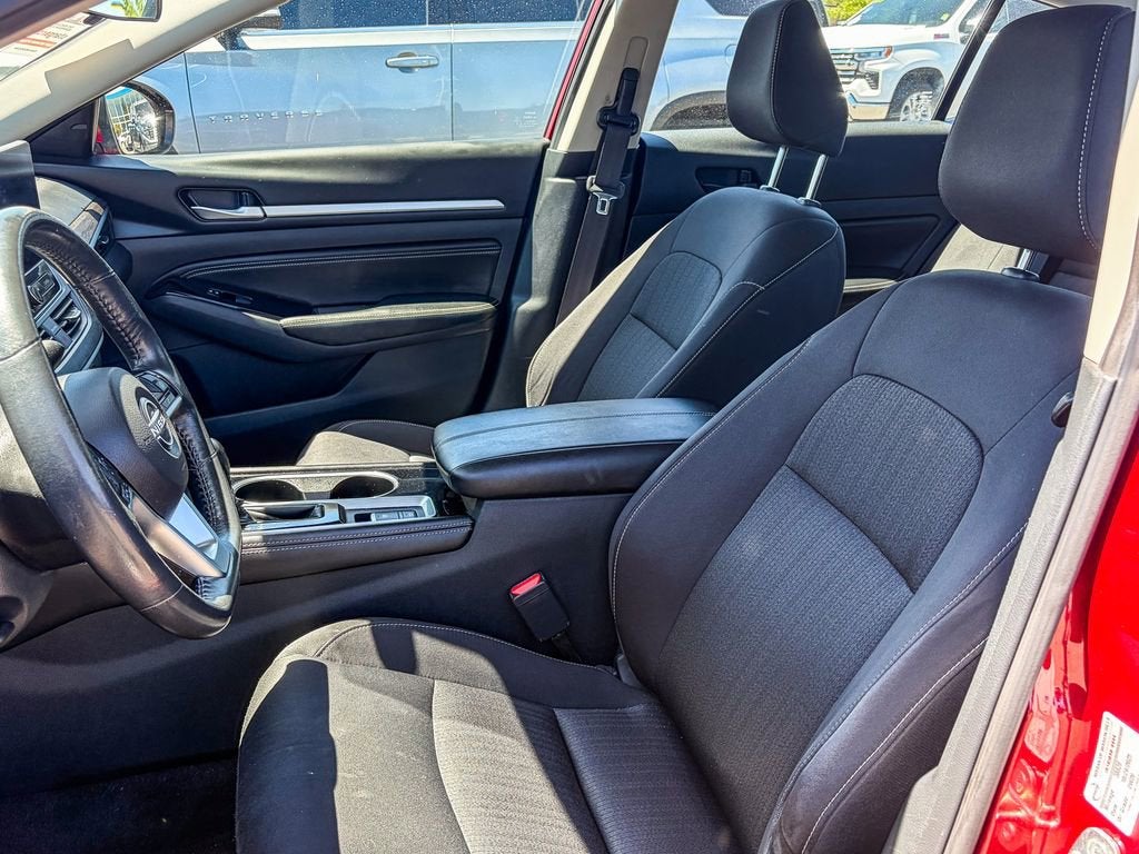 2023 Nissan Altima SV FWD