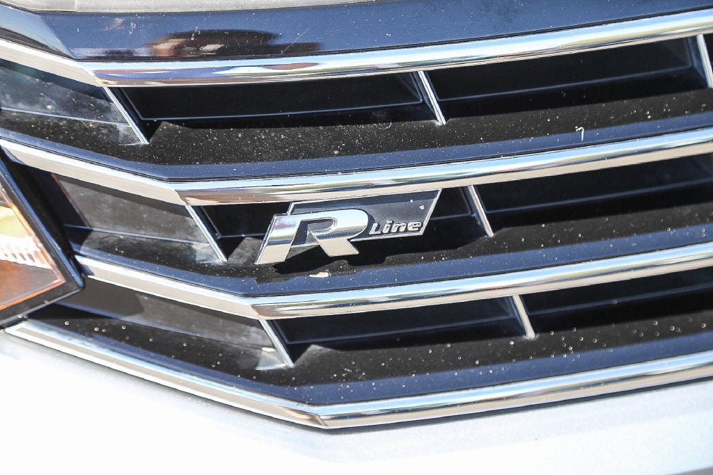 2018 Volkswagen Passat 2.0T S