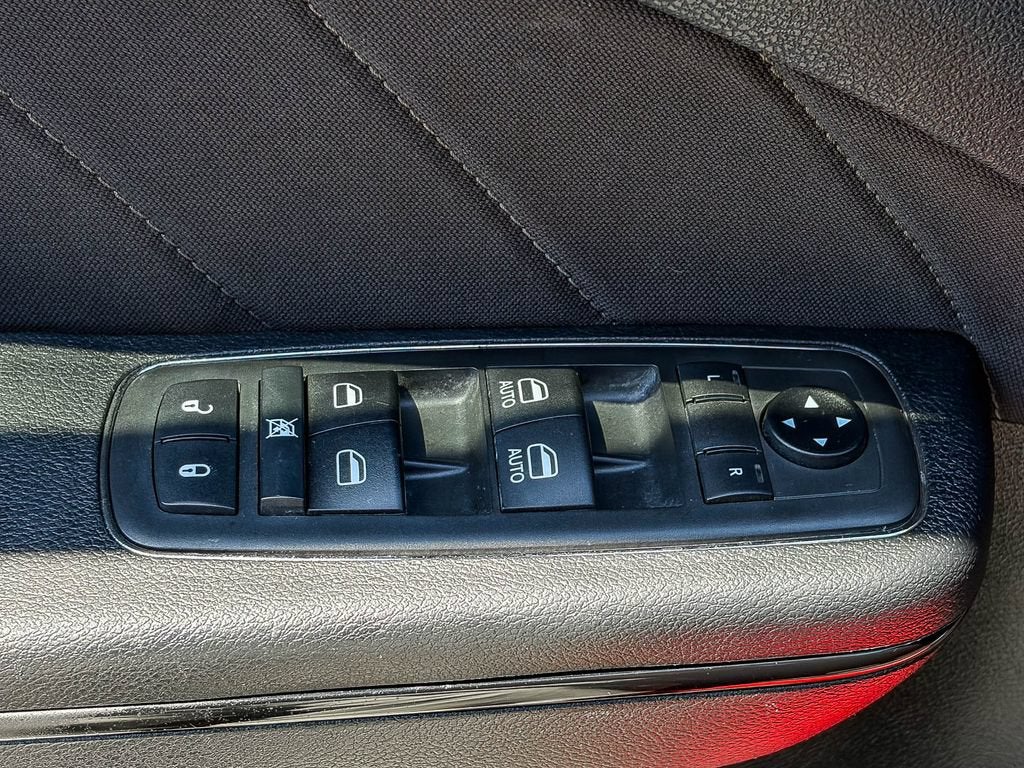 2020 Dodge Charger SXT RWD
