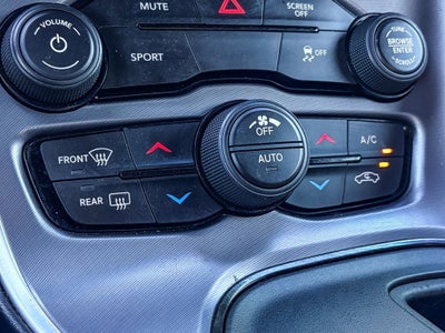 2021 Dodge Challenger SXT