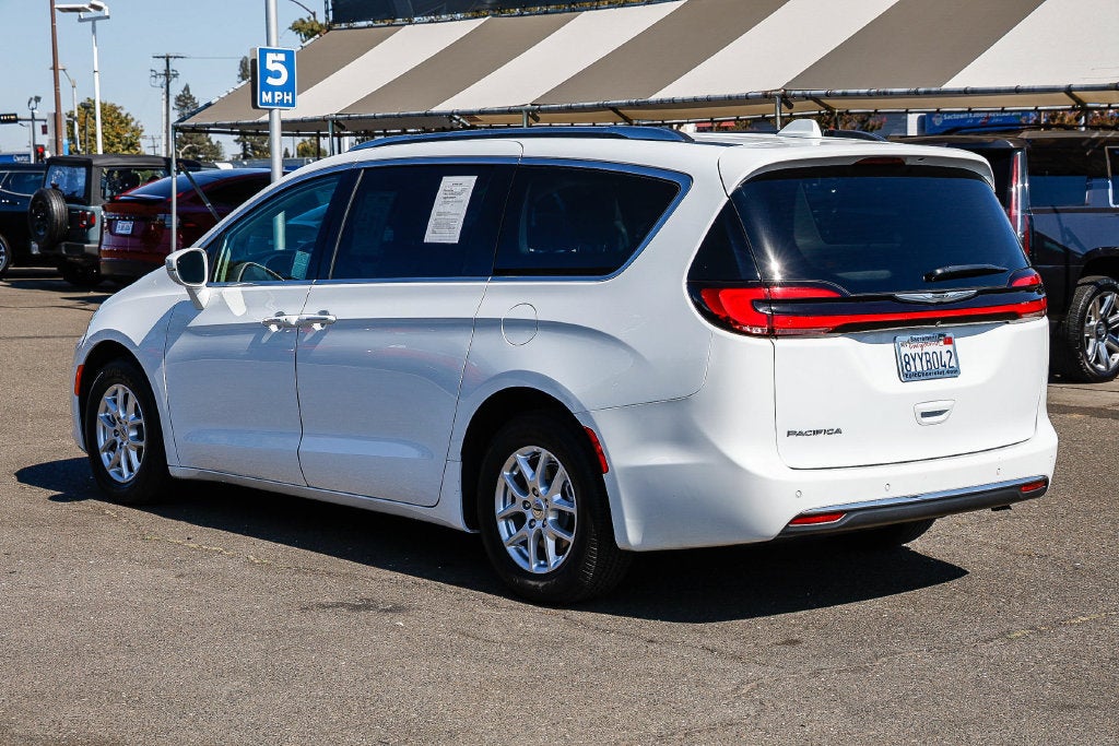 2021 Chrysler Pacifica Touring L