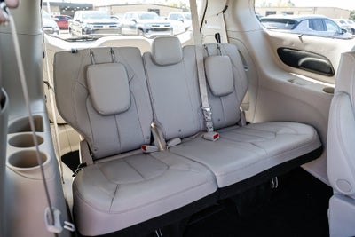 2021 Chrysler Pacifica Touring L