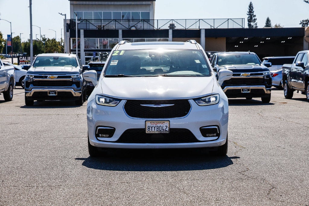 2021 Chrysler Pacifica Touring L