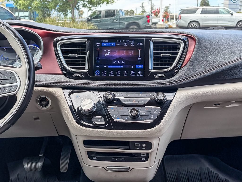 2017 Chrysler Pacifica Limited