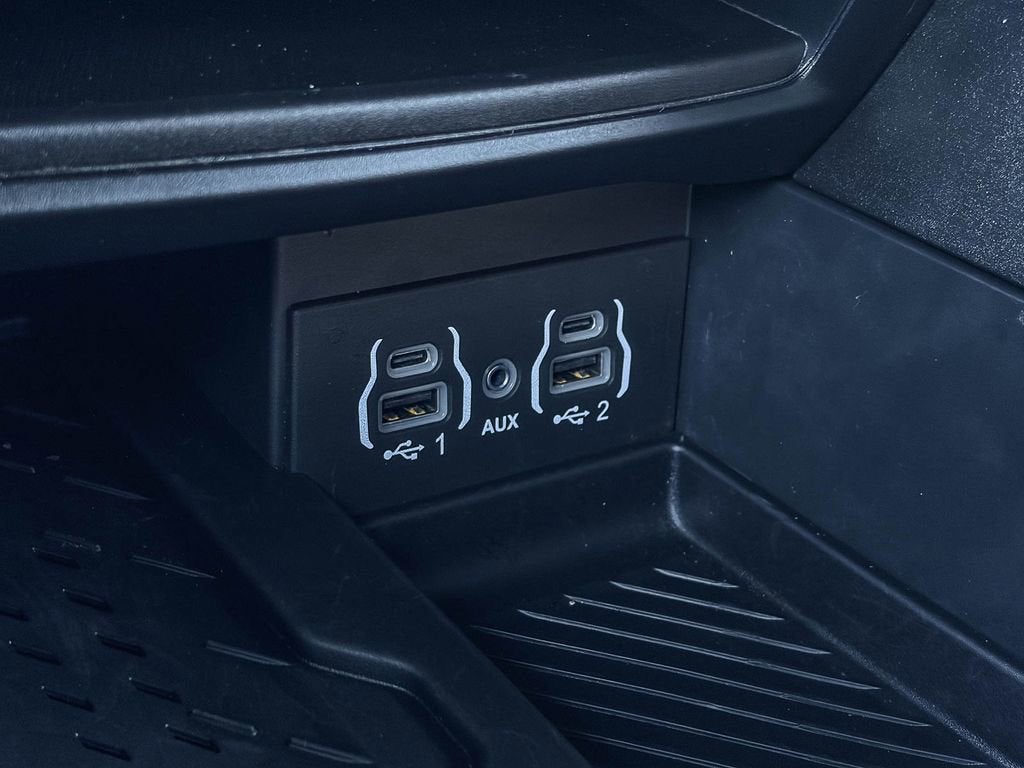 2025 Chrysler Pacifica Hybrid Premium S Appearance Pkg