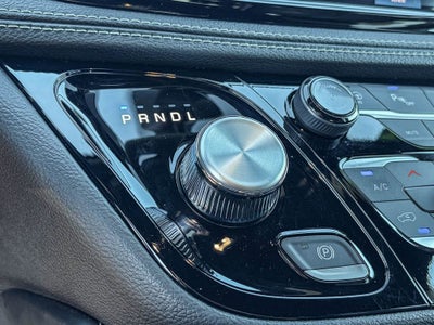 2025 Chrysler Pacifica Hybrid Premium S Appearance Pkg