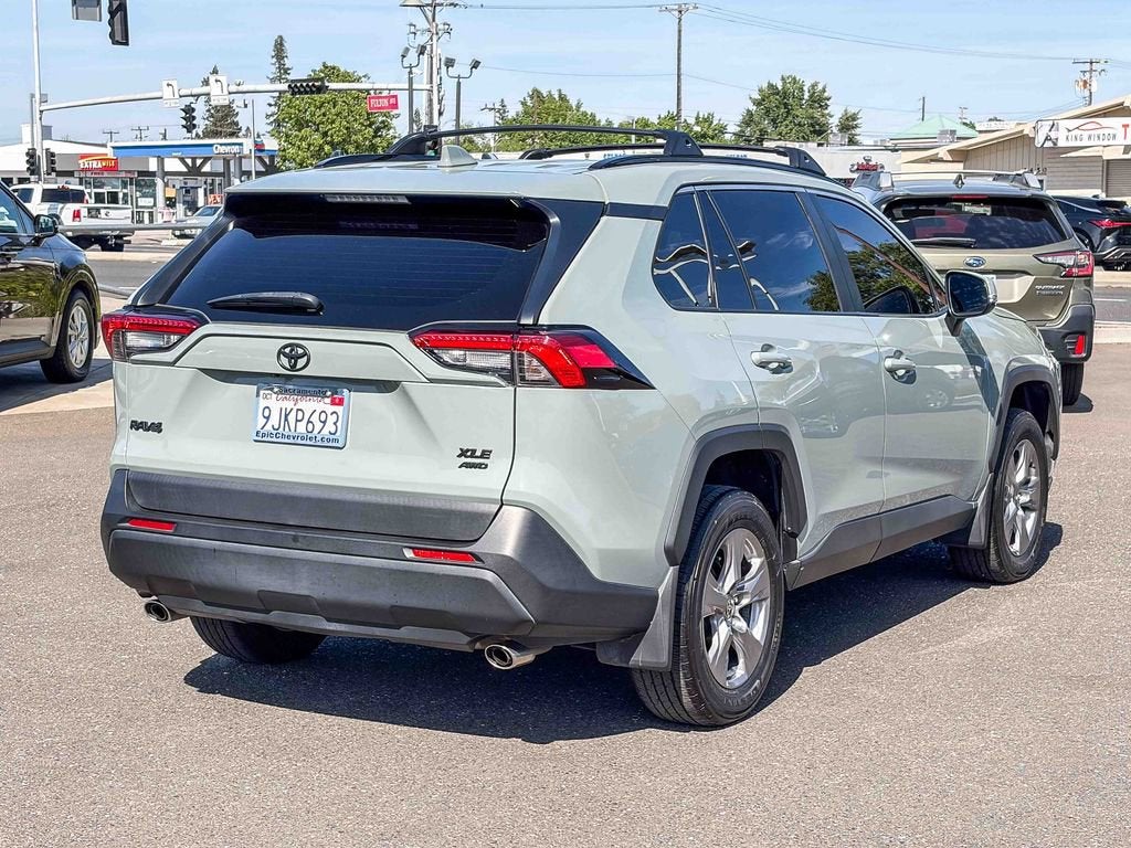 2023 Toyota RAV4 XLE