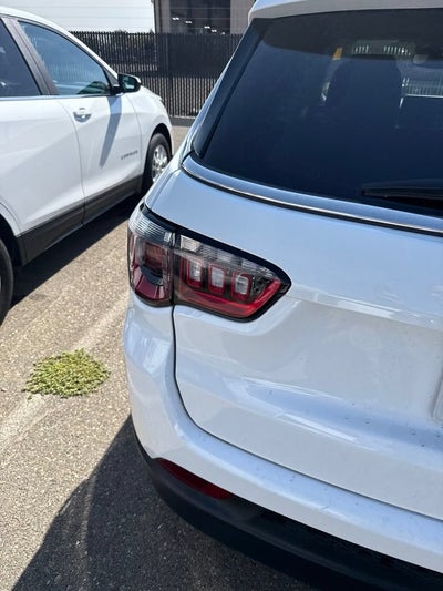2022 Jeep Compass Latitude FWD