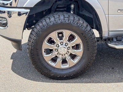 2020 RAM 2500 Laramie Crew Cab 4x4 6'4" Box