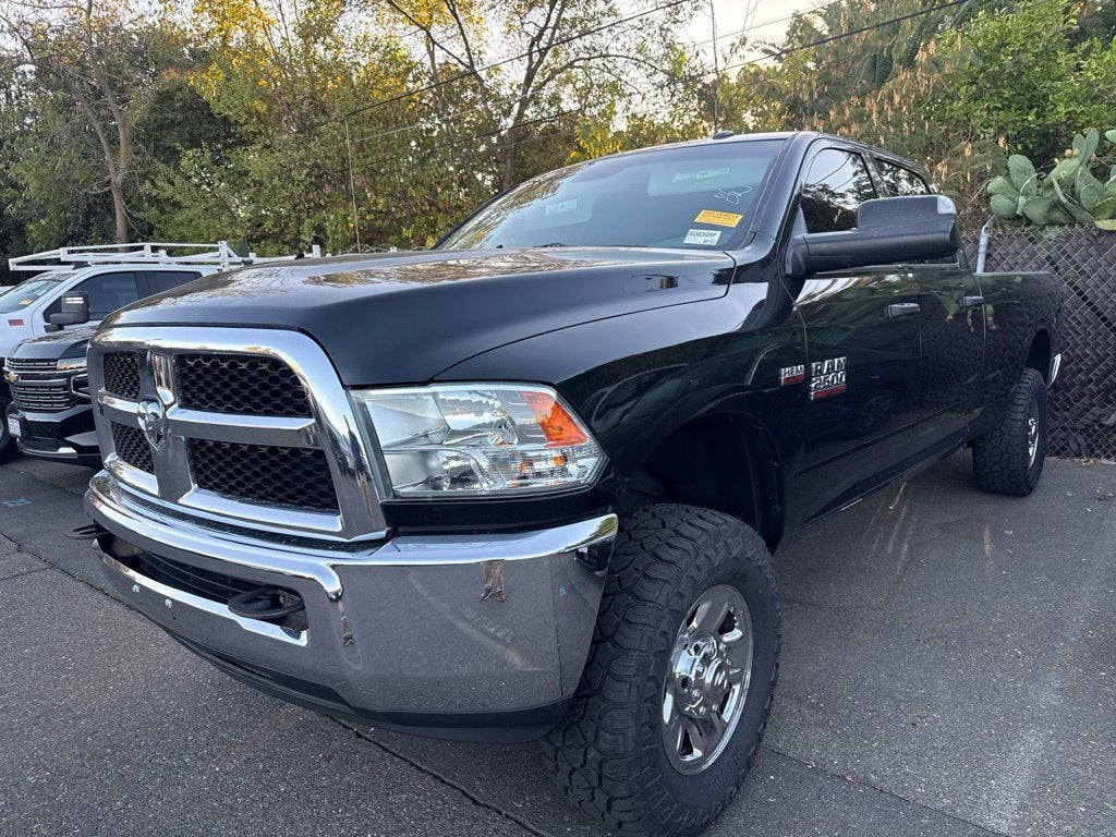 2018 RAM 2500 Tradesman Crew Cab 4x4 8' Box