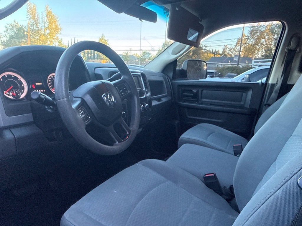 2018 RAM 2500 Tradesman Crew Cab 4x4 8' Box