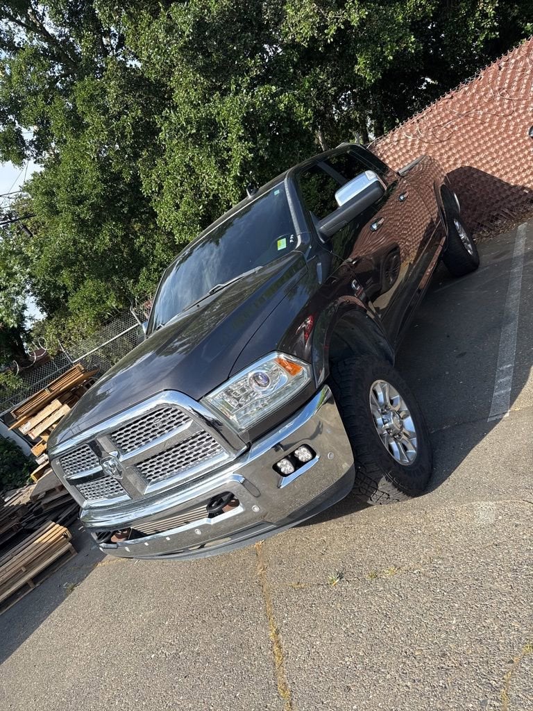 2016 RAM 2500 Laramie