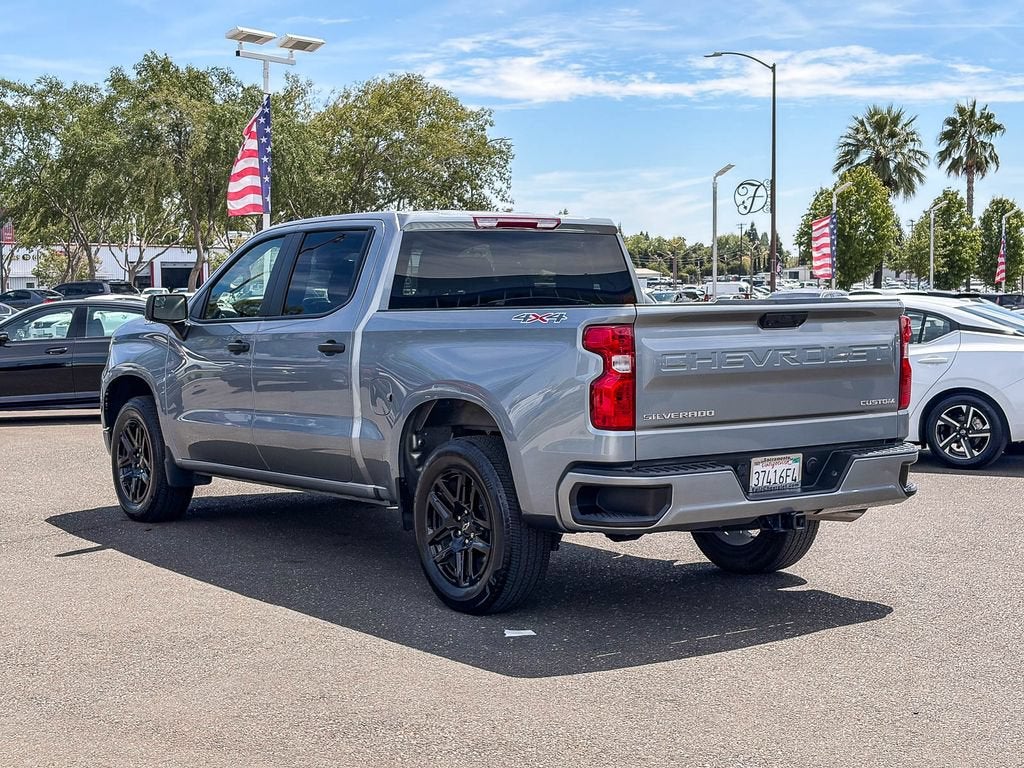 2025 Chevrolet Silverado 1500 Custom