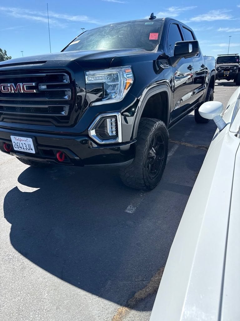 2021 GMC Sierra 1500 AT4