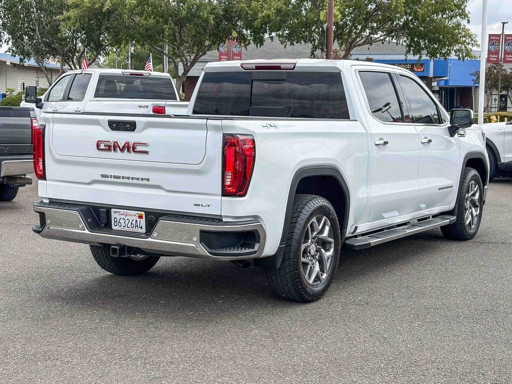 2024 GMC Sierra 1500 SLT