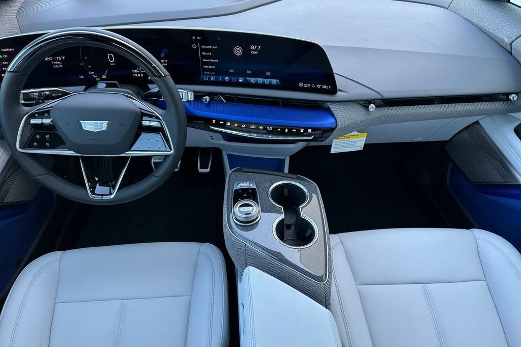 2027 Cadillac OPTIQ Luxury