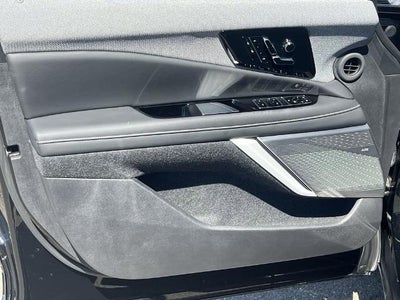 2025 Cadillac OPTIQ Luxury 1