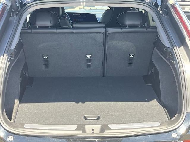 2025 Cadillac OPTIQ Luxury 1