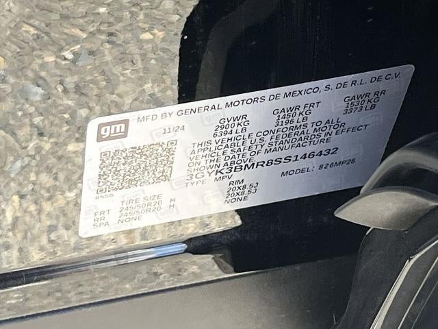 2025 Cadillac OPTIQ Luxury 1