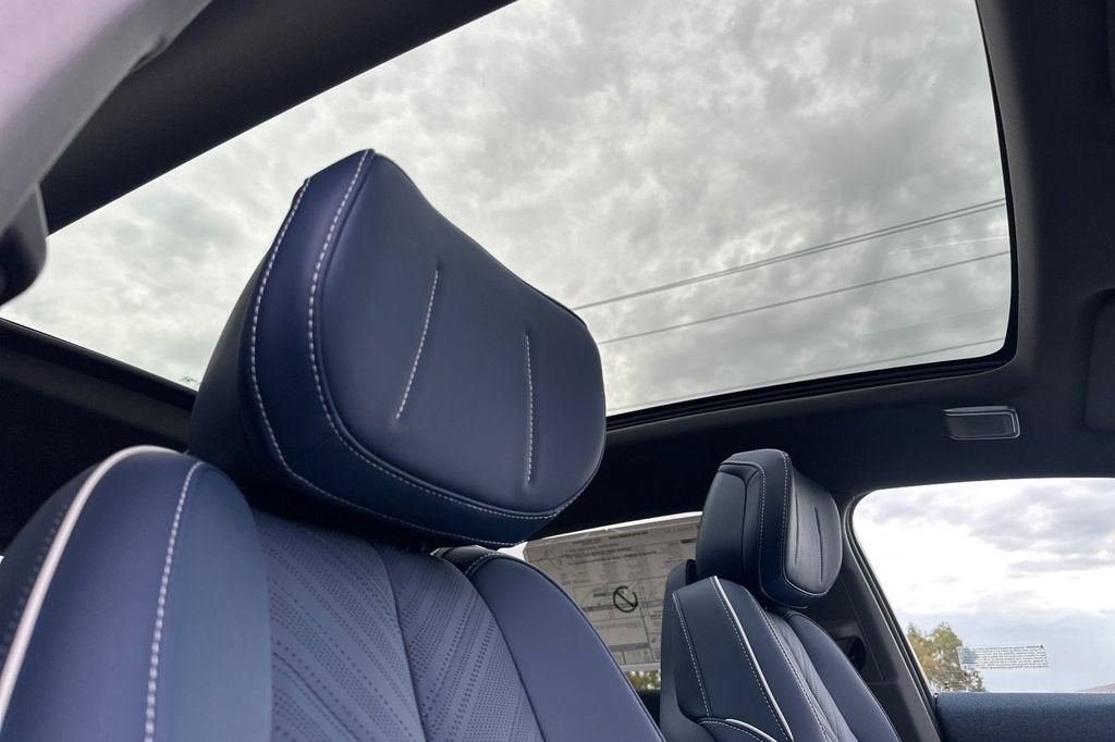 2027 Cadillac OPTIQ Premium Luxury