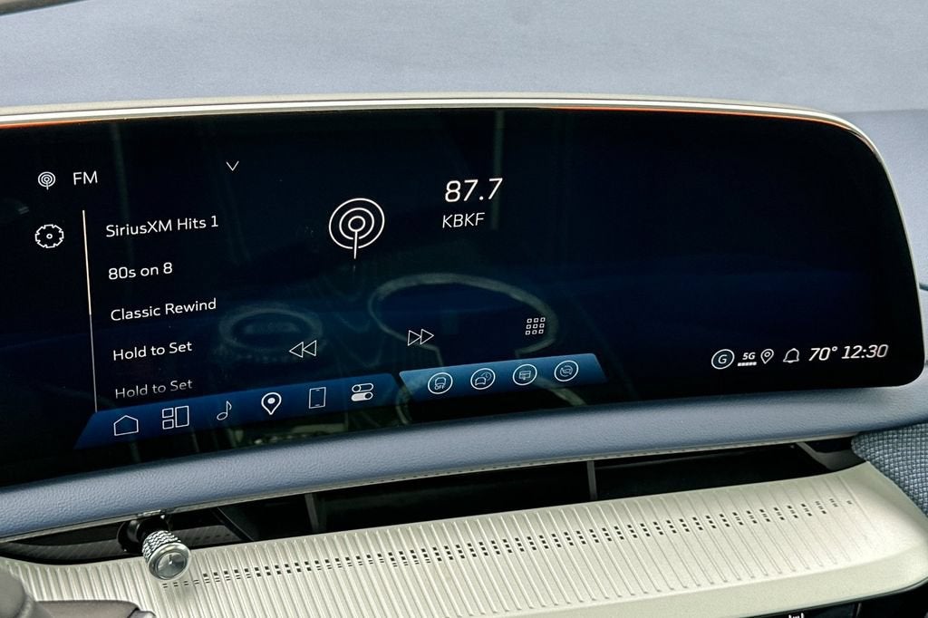 2027 Cadillac OPTIQ Premium Luxury