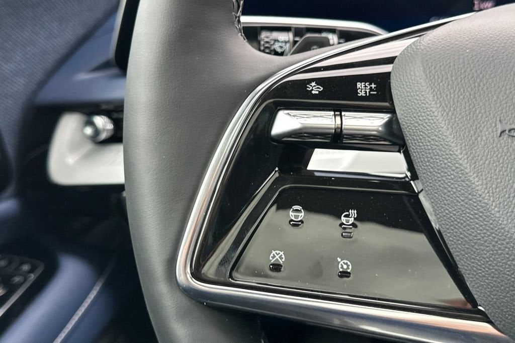 2027 Cadillac OPTIQ Premium Luxury