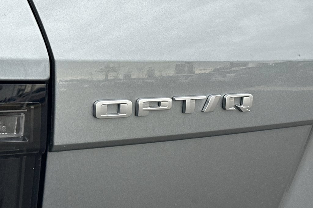 2027 Cadillac OPTIQ Premium Luxury