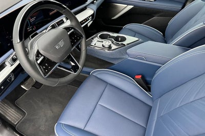 2027 Cadillac OPTIQ Premium Luxury