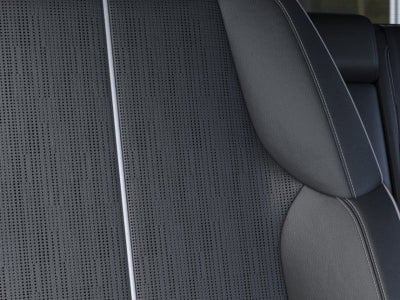 2025 Cadillac OPTIQ Luxury 2