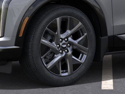 2025 Cadillac OPTIQ Luxury 2